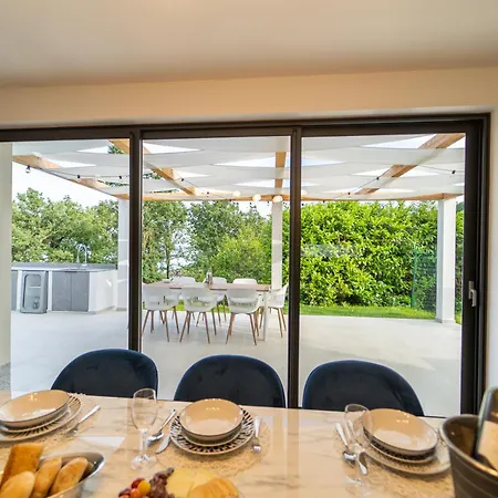 Mare&monti In Opatija, Heated Pool With Sea View Vila *