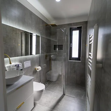 Vila Mare&monti In Opatija, Heated Pool With Sea View Opatija