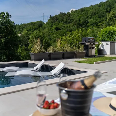 Vila Mare&monti In Opatija, Heated Pool With Sea View Opatija