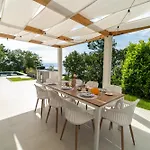 Mare&monti In Opatija, Heated Pool With Sea View אופטיה
