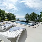 וילה Mare&monti In Opatija, Heated Pool With Sea View *