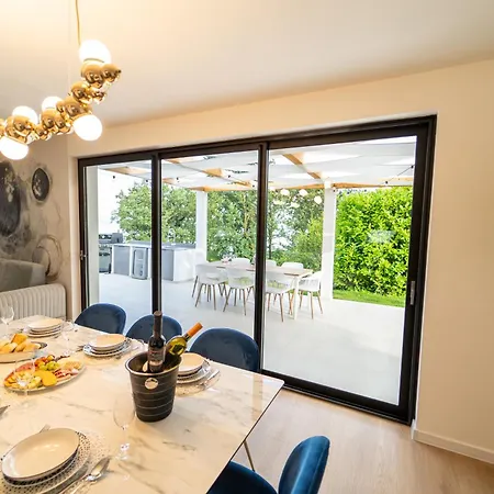 Mare&monti In Opatija, Heated Pool With Sea View * Opatija