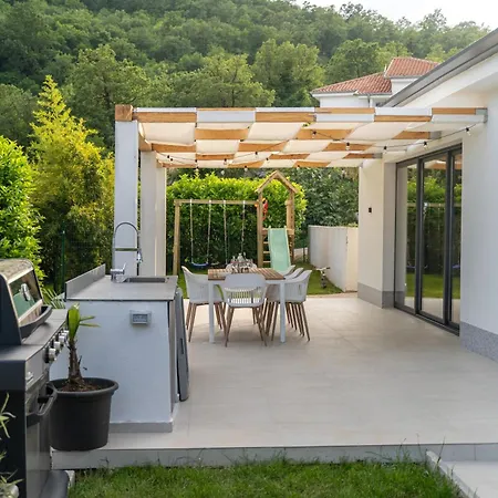 Mare&monti In Opatija, Heated Pool With Sea View Vila Opatija