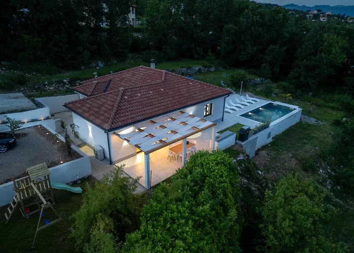 Vila Mare&monti In Opatija, Heated Pool With Sea View *