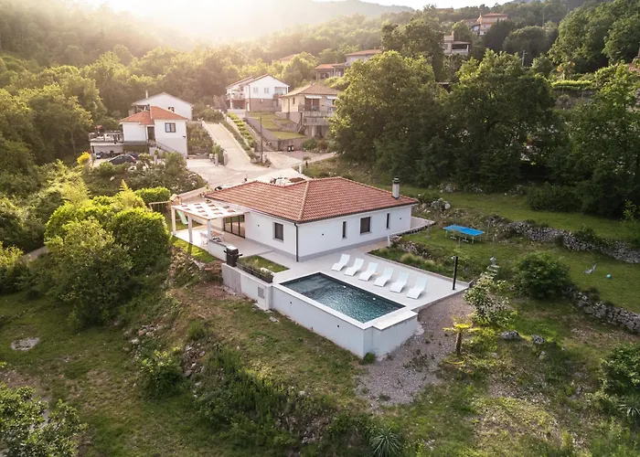 Mare&monti In Opatija, Heated Pool With Sea View Opatija