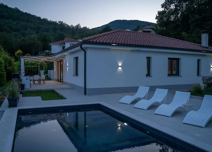 Mare&monti In Opatija, Heated Pool With Sea View * Opatija