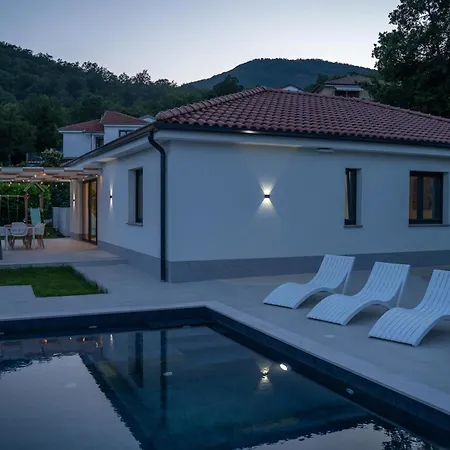 Mare&monti In Opatija, Heated Pool With Sea View * オパティヤ